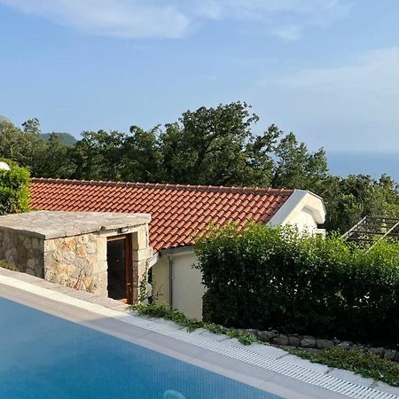 House In The Mountains Near Budva Exterior foto