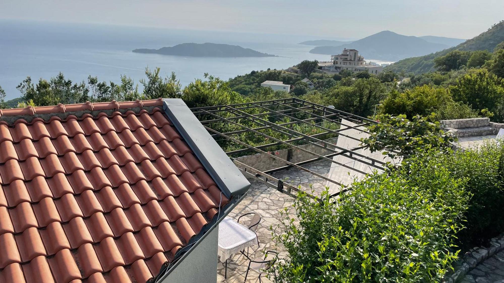 House In The Mountains Near Budva Exterior foto